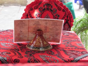 I tavoli di Thami, tipicamente marocchini.
